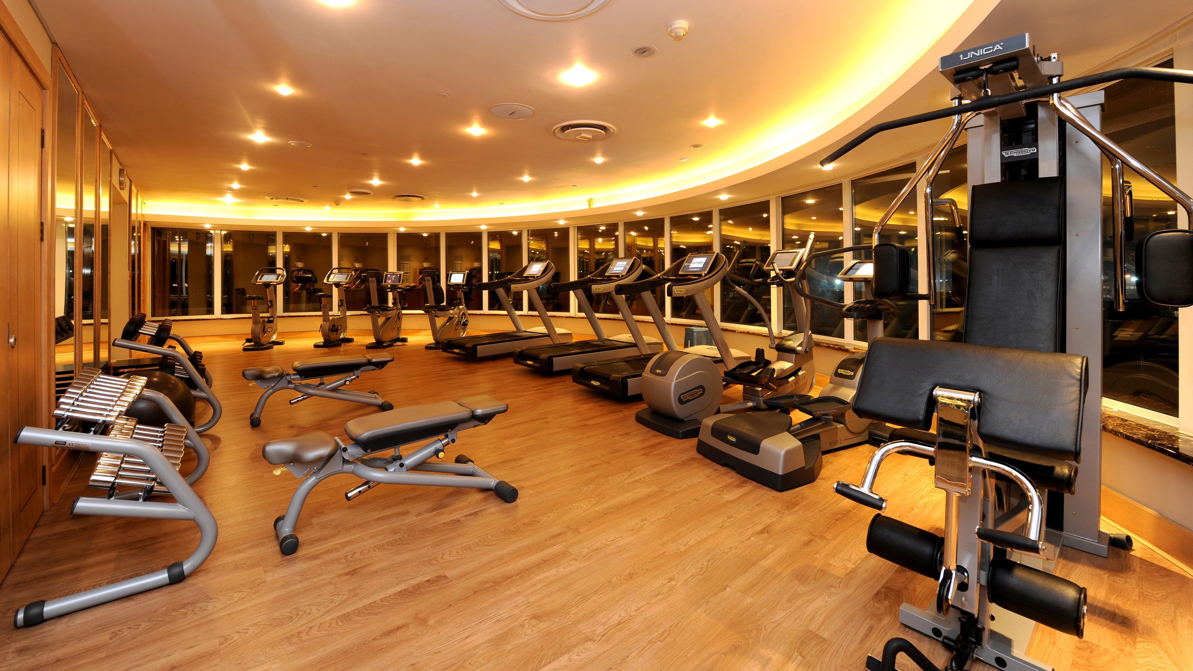 Intercontinental Johannesburg Or Tambo Airport Hotel By Ihg Kempton Park Zewnętrze zdjęcie A gym in a hotel