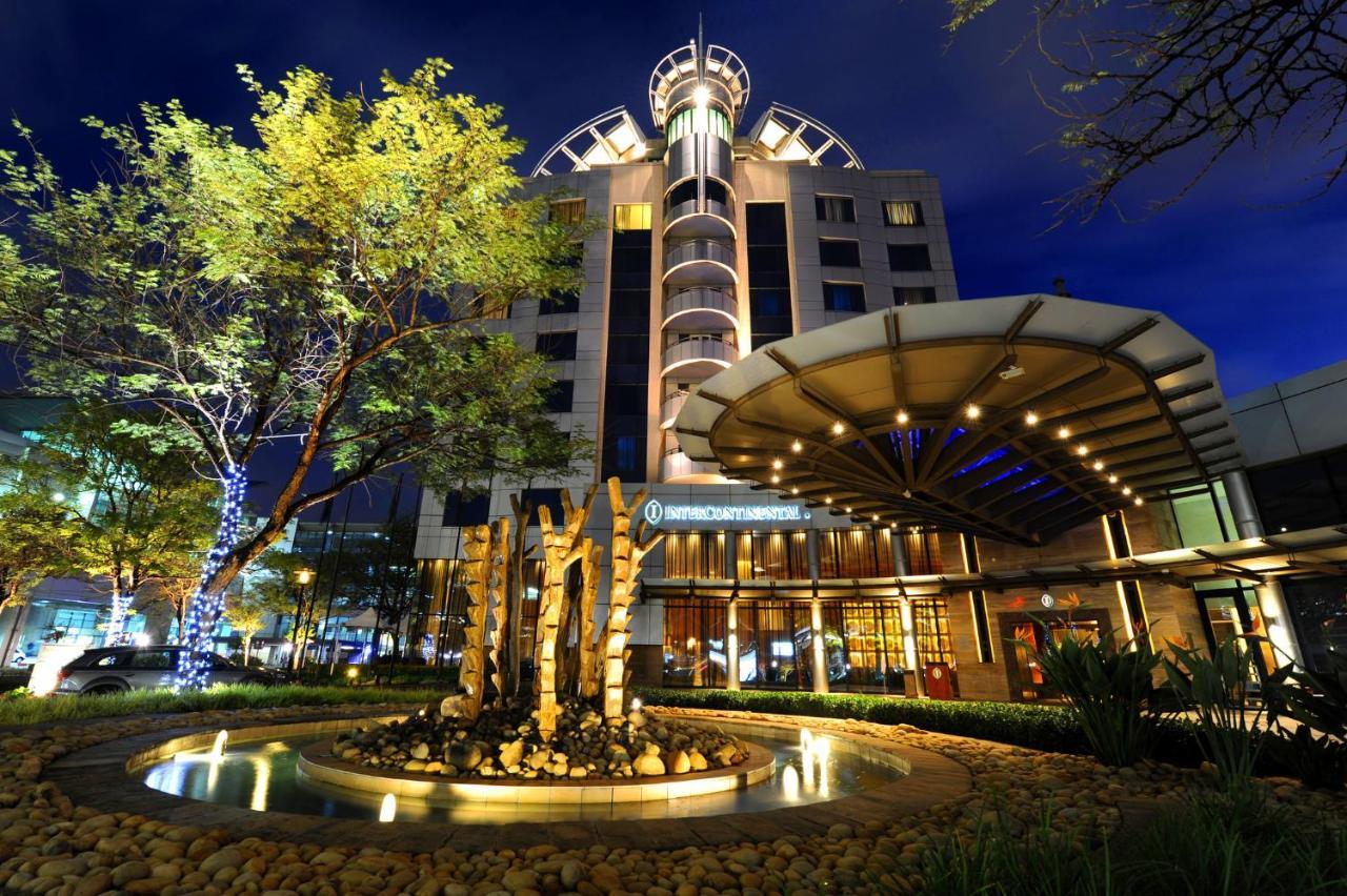 Intercontinental Johannesburg Or Tambo Airport Hotel By Ihg Kempton Park Zewnętrze zdjęcie The Royal